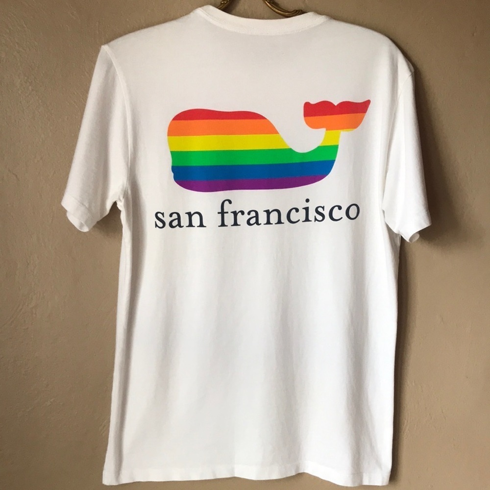 Vineyard Vines Pride Whale Tee Size Small